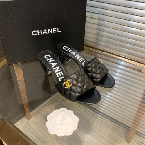 High Quality Luxury Chanel Chunky Heel Slippers product detail