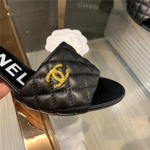 High Quality Luxury Chanel Chunky Heel Slippers product detail