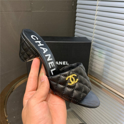 High Quality Luxury Chanel Chunky Heel Slippers product detail