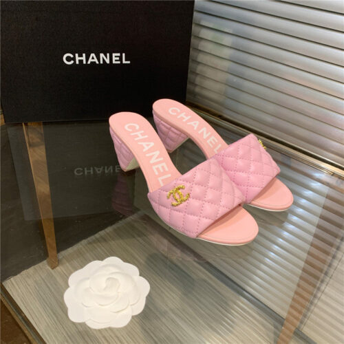 High Quality Luxury Chanel Chunky Heel Slippers – Style 71046