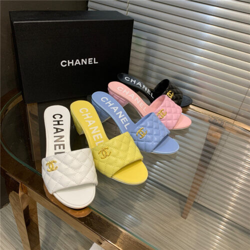 High Quality Luxury Chanel Chunky Heel Slippers – Style 71046 product detail