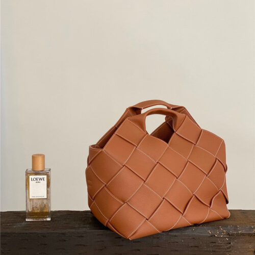 High Quality Luxury Loewe Woven Basket Gingham Small Bag alternate view