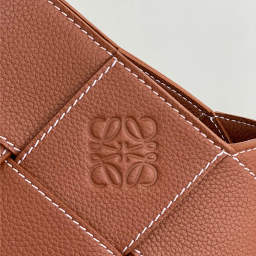 High Quality Luxury Loewe Woven Basket Gingham Small Bag product detail