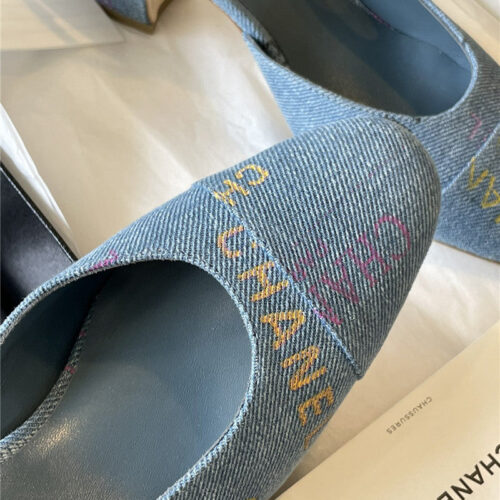 High Quality Luxury Chanel Denim Alphabet Graffiti Slingback Sandals product detail