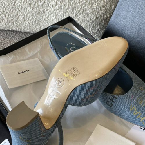 High Quality Luxury Chanel Denim Alphabet Graffiti Slingback Sandals product detail