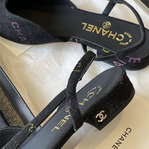 High Quality Luxury Chanel Denim Alphabet Graffiti Slingback Sandals – Style 97190 product detail