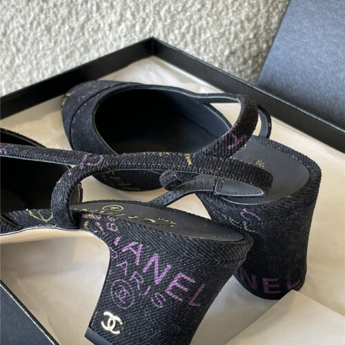 High Quality Luxury Chanel Denim Alphabet Graffiti Slingback Sandals – Style 31654 product detail