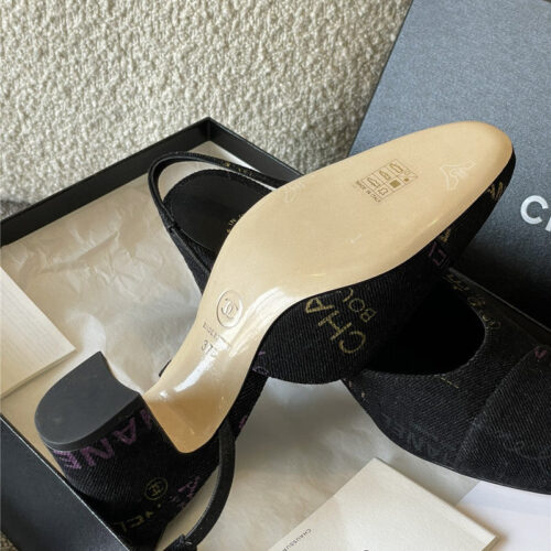 High Quality Luxury Chanel Denim Alphabet Graffiti Slingback Sandals – Style 31654 product detail