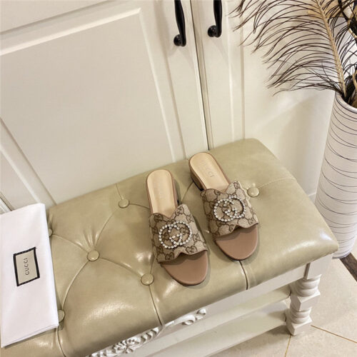 High Quality Luxury Gucci GG Diamond Buckle Slippers – Style 77363 alternate view