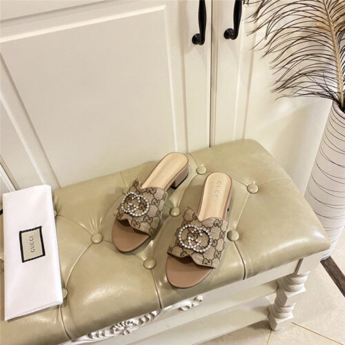 High Quality Luxury Gucci GG Diamond Buckle Slippers – Style 77363 product detail