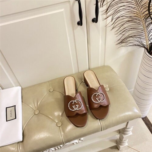 High Quality Luxury Gucci GG Diamond Buckle Slippers product detail