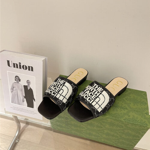 High Quality Luxury Gucci Denim Pattern Embroidery Slippers product detail