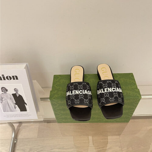 High Quality Luxury Gucci Denim Pattern Embroidery Slippers – Style 23283 alternate view