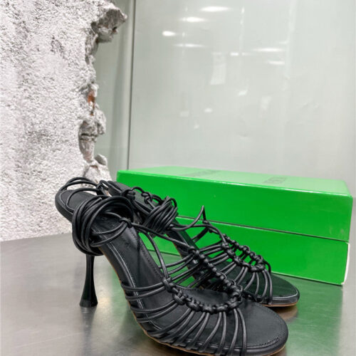 High Quality Luxury Bottega Veneta Strappy Heeled Sandals – Style 13798 product detail