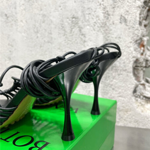 High Quality Luxury Bottega Veneta Strappy Heeled Sandals – Style 13798 product detail