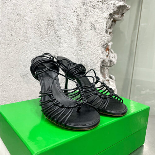High Quality Luxury Bottega Veneta Strappy Heeled Sandals – Style 13798