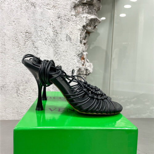 High Quality Luxury Bottega Veneta Strappy Heeled Sandals – Style 13798 alternate view