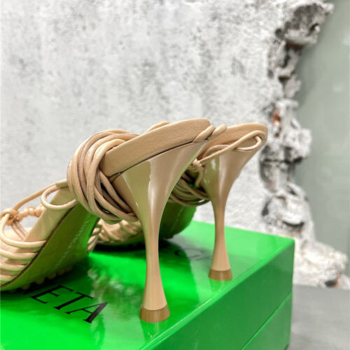 High Quality Luxury Bottega Veneta Strappy Heeled Sandals product detail