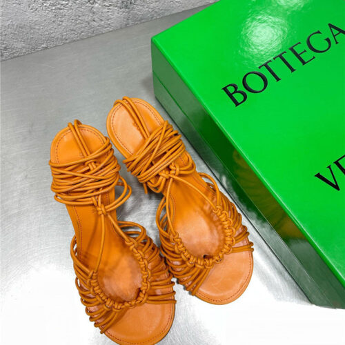 High Quality Luxury Bottega Veneta Strappy Heeled Sandals – Style 74246 product detail