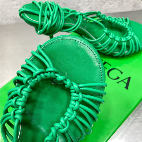High Quality Luxury Bottega Veneta Strappy Heeled Sandals – Style 05318 product detail