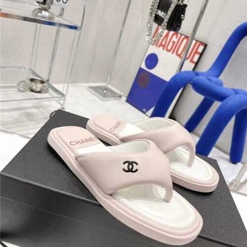 High Quality Luxury Chanel Bread Flip Flops – Style 70758