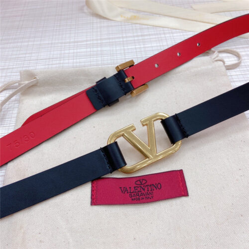 High Quality Luxury Valentino V Buckle Belt – Style 52550 product detail