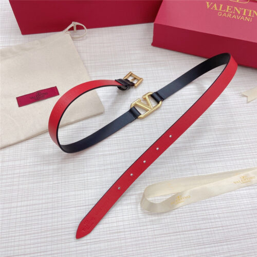 High Quality Luxury Valentino V Buckle Belt – Style 52550 product detail