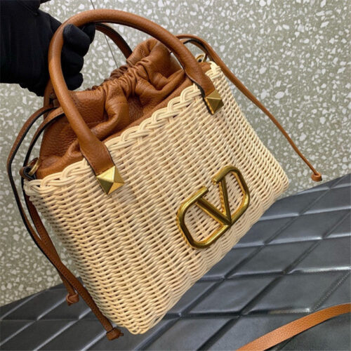 High Quality Luxury Valentino Vlogo Signature Wicker Bucket Bag product detail
