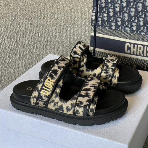 High Quality Luxury Dior Classic Slippers – Style 91430 product detail