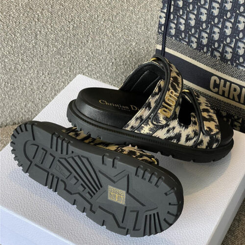 High Quality Luxury Dior Classic Slippers – Style 91430 product detail