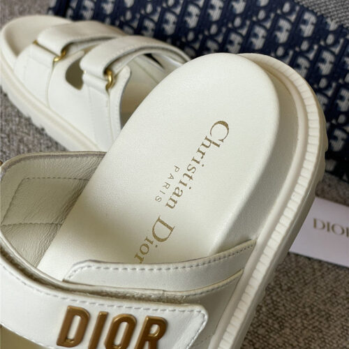 High Quality Luxury Dior Classic Slippers product detail