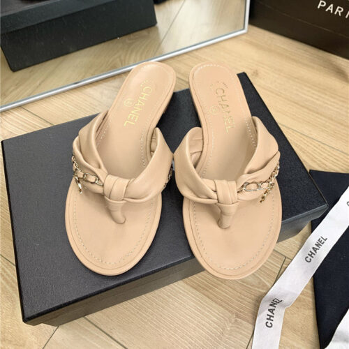 High Quality Luxury Chanel Flat Chain Slippers product detail