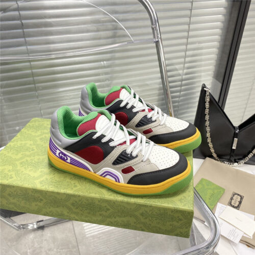 High Quality Luxury Gucci Low Couple Sneakers – Style 79827 product detail