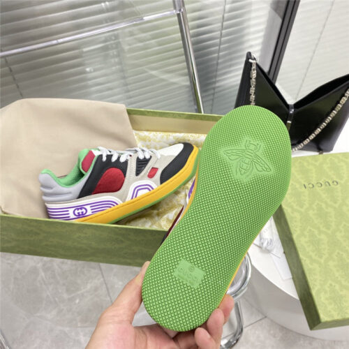 High Quality Luxury Gucci Low Couple Sneakers – Style 79827 product detail