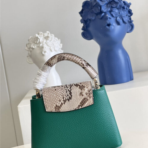 High Quality Luxury Louis Vuitton Capucines Mini Bag Green alternate view