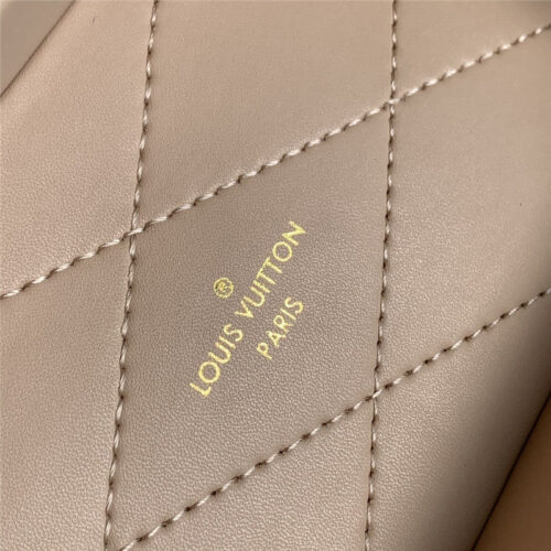 High Quality Luxury Louis Vuitton Camera Box Bag product detail