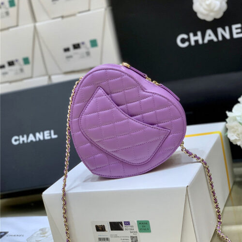High Quality Luxury Chanel Diamond Heart Bag Purple alternate view