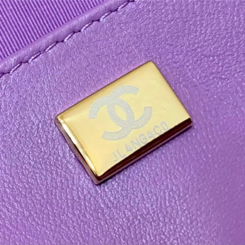 High Quality Luxury Chanel Diamond Heart Bag Purple product detail