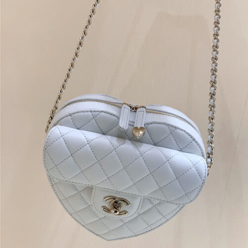 High Quality Luxury Chanel Diamond Heart Bag Large product detail