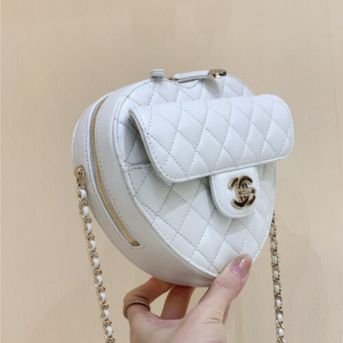 High Quality Luxury Chanel Diamond Heart Bag Large product detail