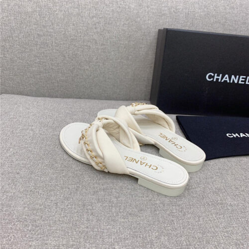 High Quality Luxury Chanel Flip-Flop Chain Sheepskin Slippers – Style 86630 product detail