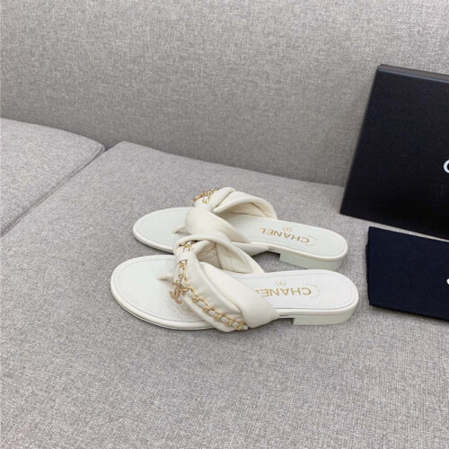 High Quality Luxury Chanel Flip-Flop Chain Sheepskin Slippers – Style 86630 product detail
