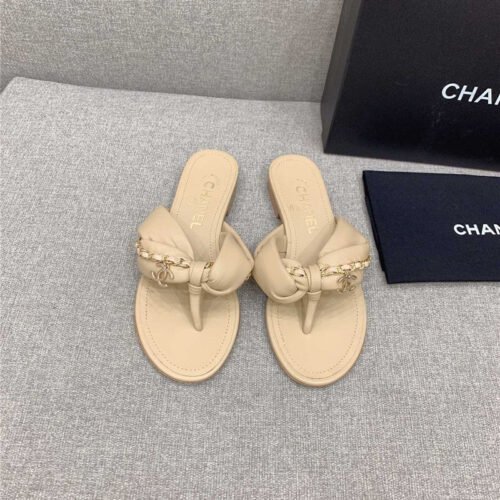 High Quality Luxury Chanel Flip-Flop Chain Sheepskin Slippers – Style 17702 alternate view