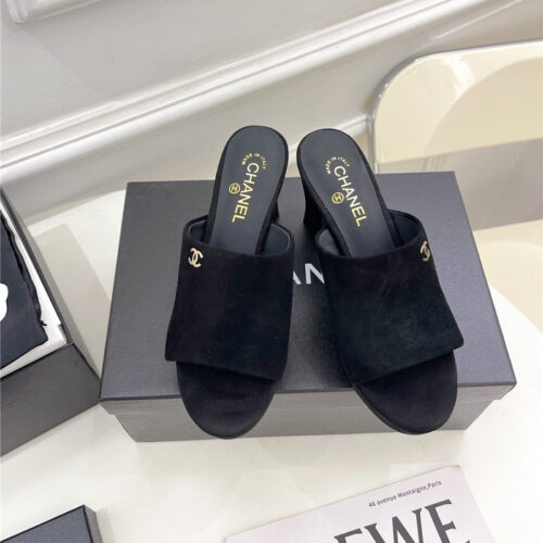 High Quality Luxury Chanel Platform High Heel Slippers alternate view
