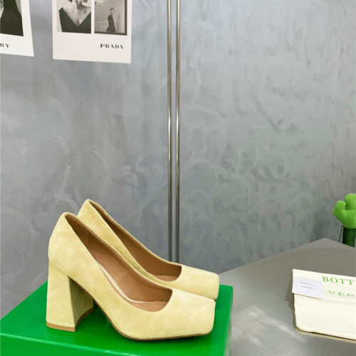 High Quality Luxury Bottega Veneta Square Toe Block Heels – Style 44326