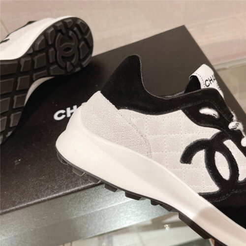 High Quality Luxury Chanel Cc Logo Sneakers product detail