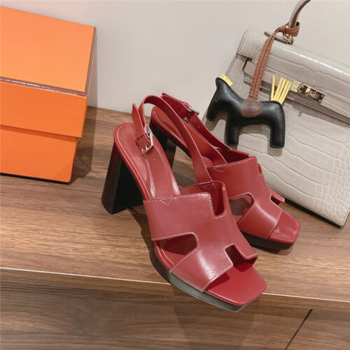High Quality Luxury Hermes Chunky Heel Sandals – Style 22531