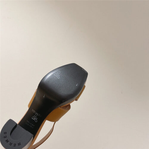 High Quality Luxury Hermes Chunky Heel Sandals product detail