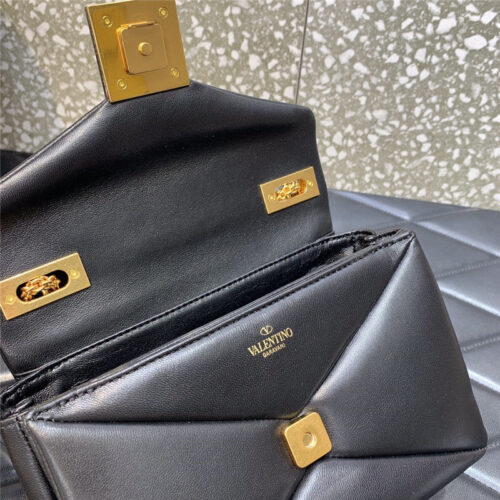 High Quality Luxury Valentino Garavani One Stud Bag – Style 03648 product detail