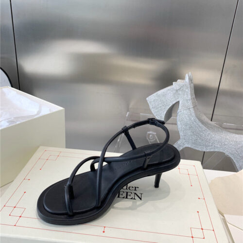 High Quality Luxury Alexander McQueen Strappy Leather Sandals – Style 80099 product detail